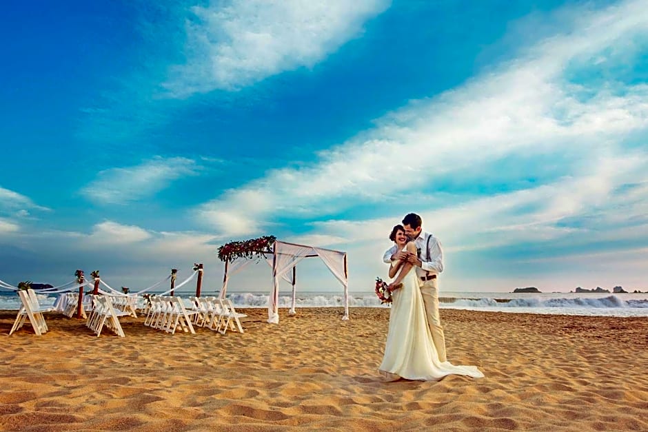 Park Royal Beach Ixtapa - All Inclusive