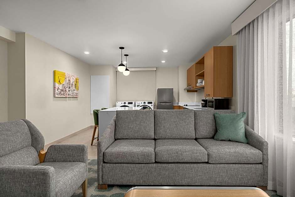 Homewood Suites by Hilton North Las Vegas Speedway