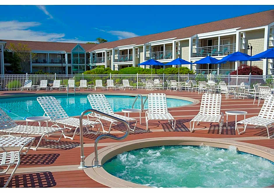 Hyannis Harbor Hotel