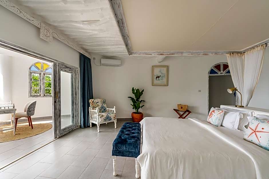 Chale Island Resort