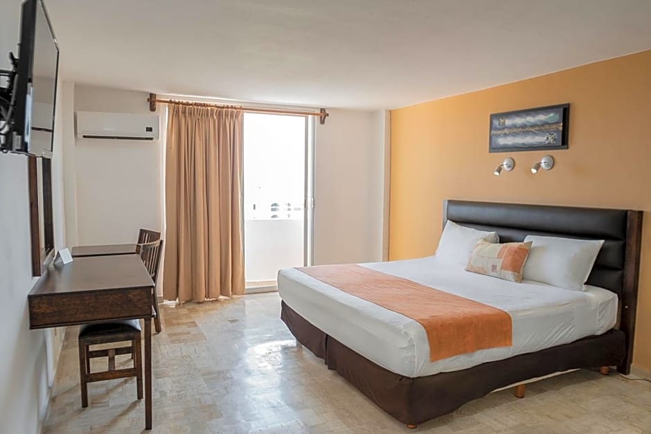 Hotel Calypso Cancun