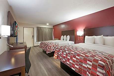 Deluxe 2 Queen Beds Non-Smoking