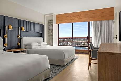 Guest Room with Two Double Beds and Marina View