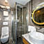 Laren Sea Side Hotel Spa