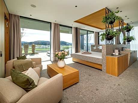 Suite with Private Spa