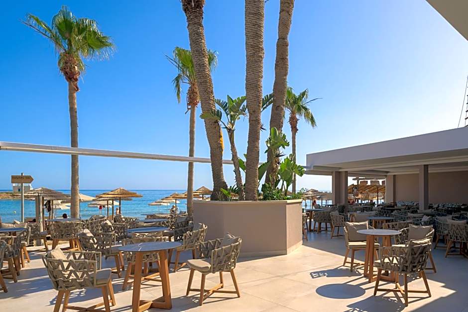 High Beach White - Adults Only