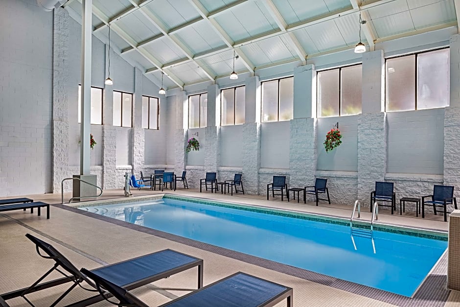 Graystone Lodge, Ascend Hotel Collection