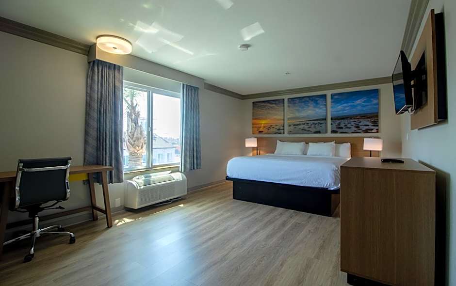 Days Inn by Wyndham Carlsbad