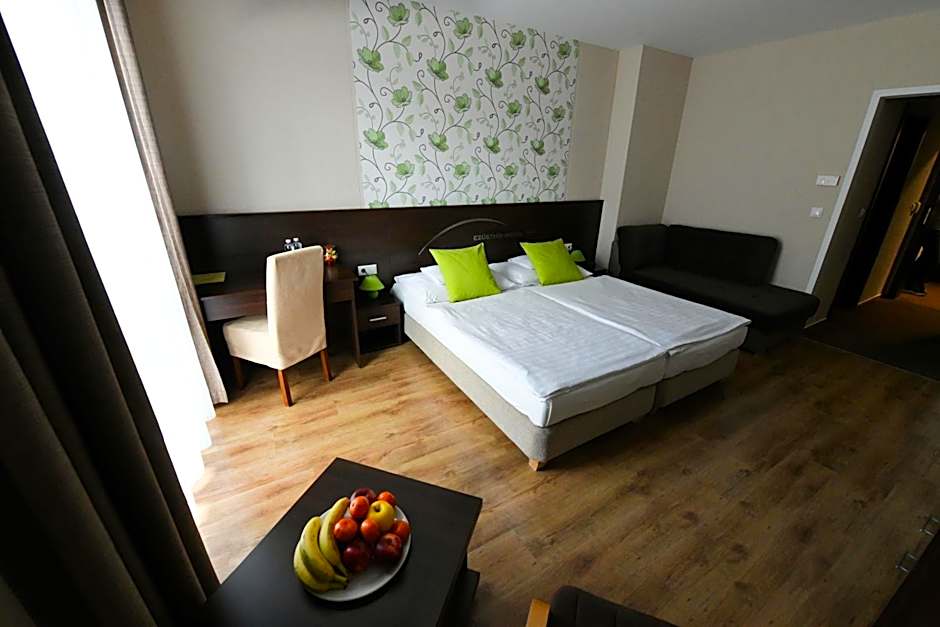 Ezüsthíd Hotel