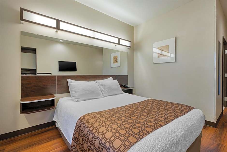 SureStay Plus Hotel by Best Western Buckhannon