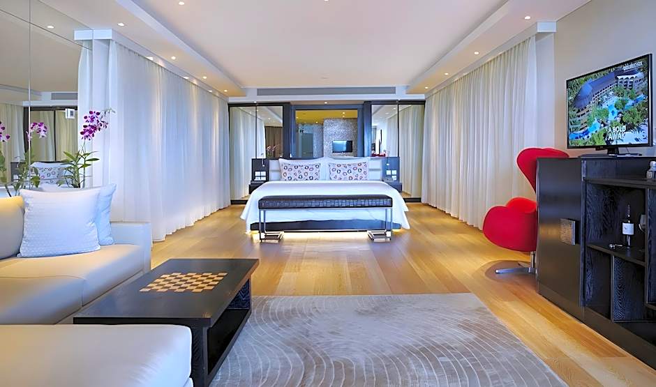 Double-Six Luxury Hotel Seminyak