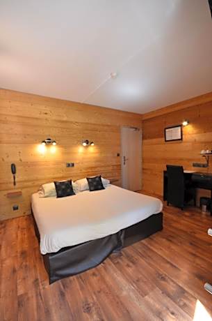 Superior Double Room with Mountain View