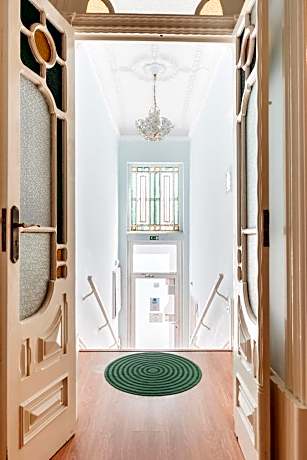 SwissPorto Guest House