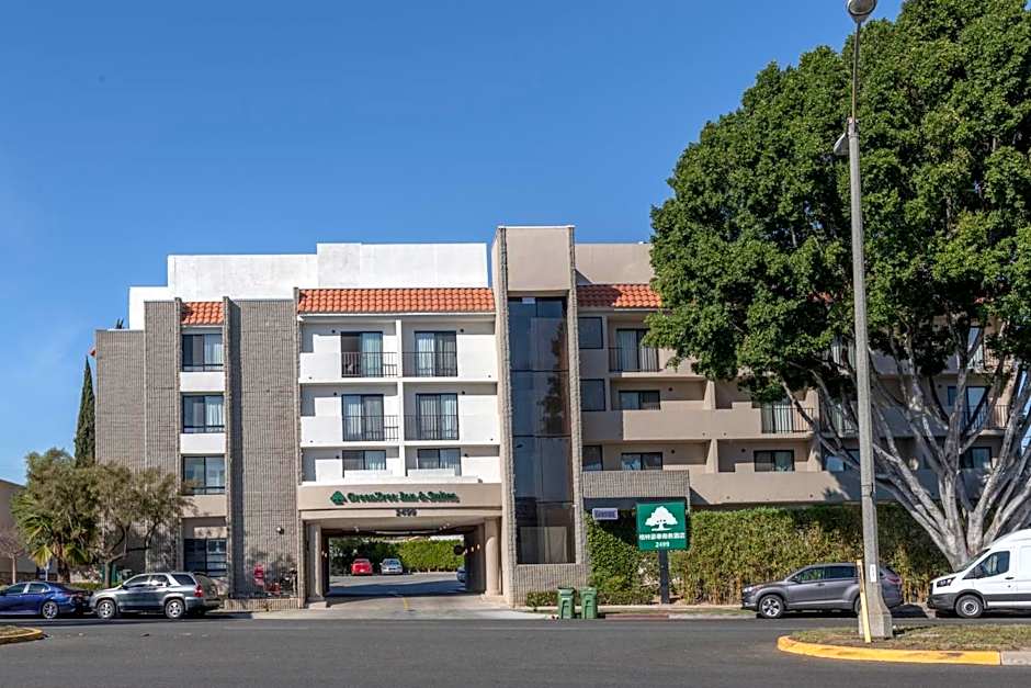 GreenTree Inn & Suites Los Angeles - Alhambra - Pasadena