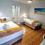 Sunburst Motel