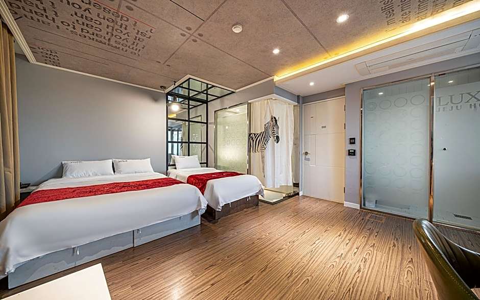Jeju Lux Hotel