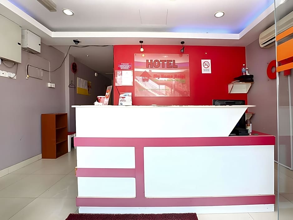 OYO 89654 My New Home Hotel