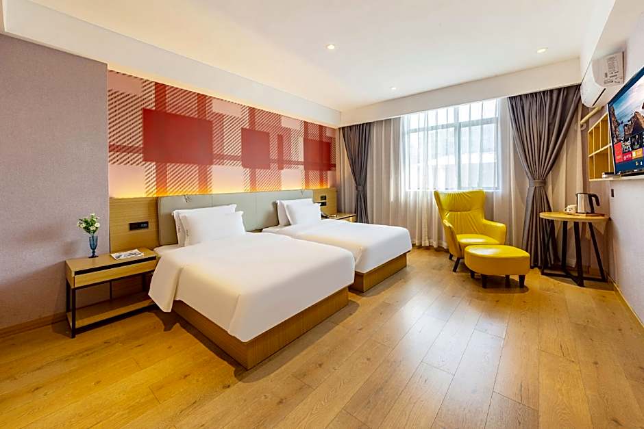 Lavande Hotel Guangzhou Yongqingfang Zhongshan 8th Road Metro Station