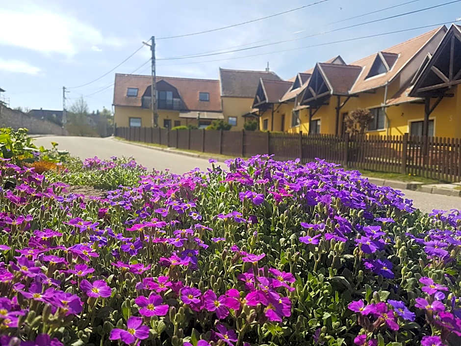 Huber Vendégszobák