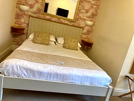 Standard Double Room (Dog Friendly)