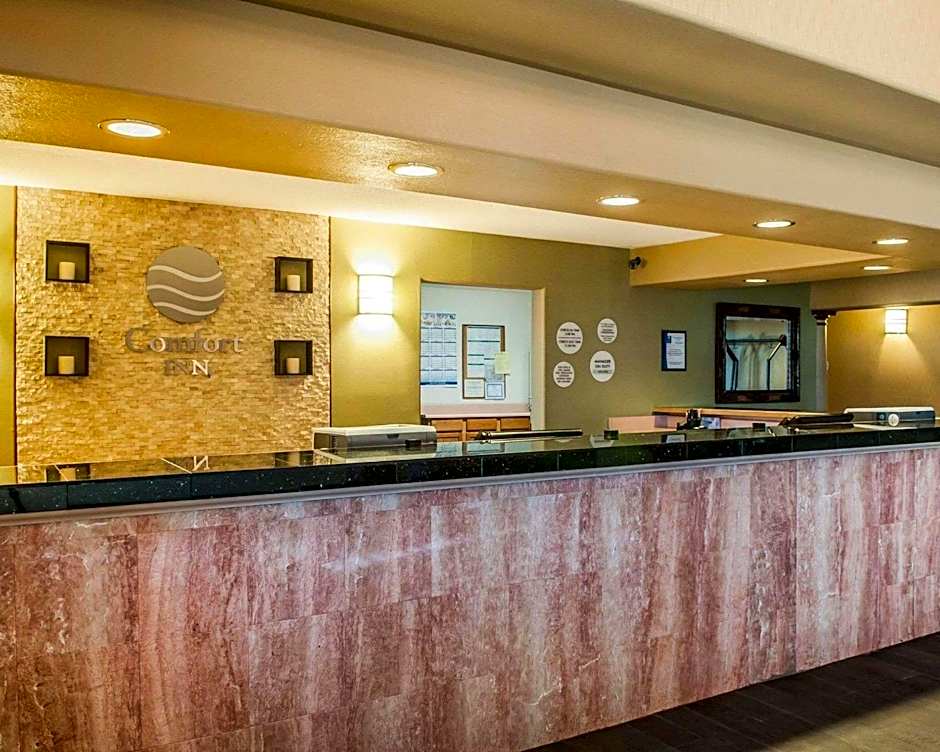 Comfort Inn Gallup I-40 Exit 20