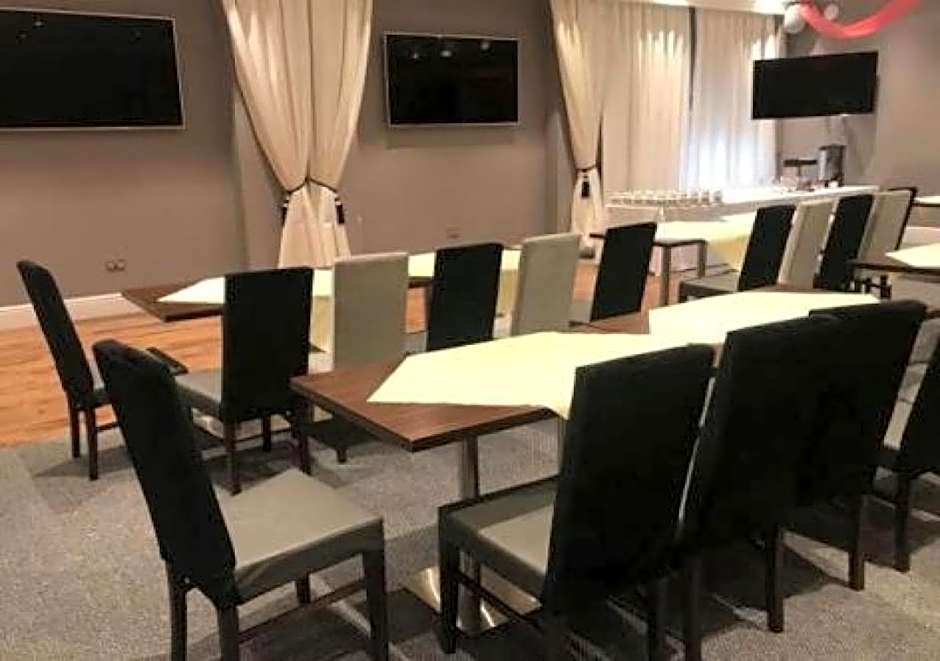 The Castle Hotel Neath