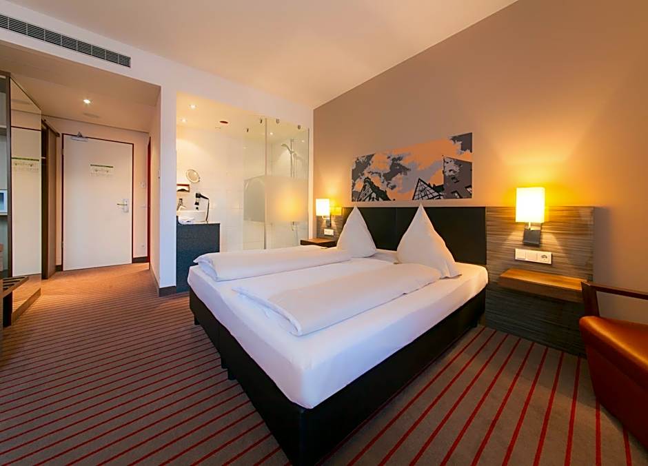 Novina Hotel Tillypark