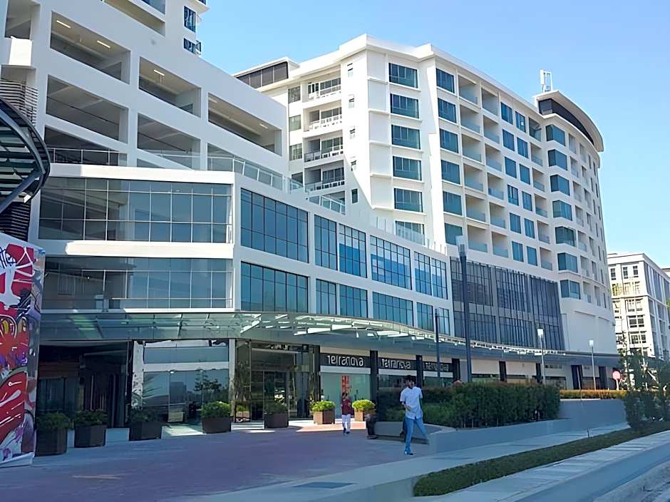 Borneo Coastal Residence @ Imago Mall