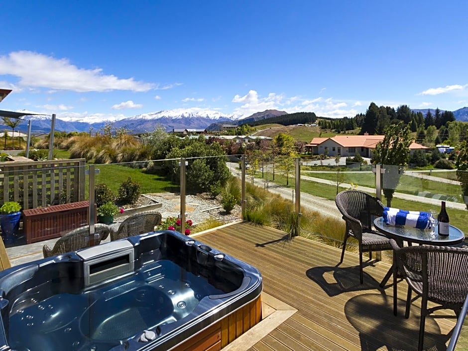 Websters on Wanaka Lodge
