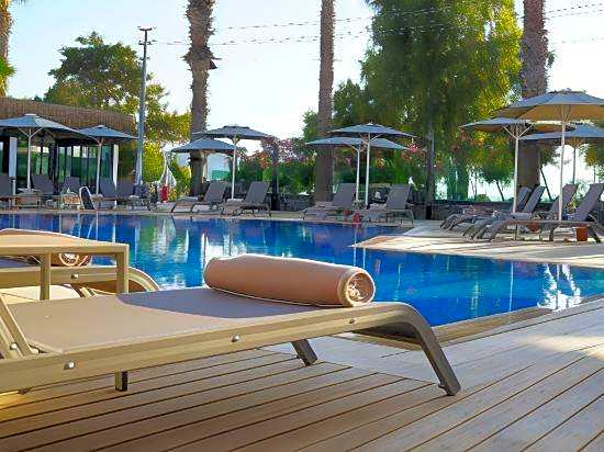 Yalıpark Beach Hotel