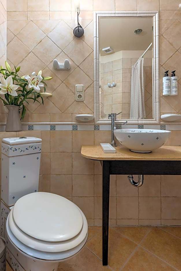 M5 self-service Boutique Hotel