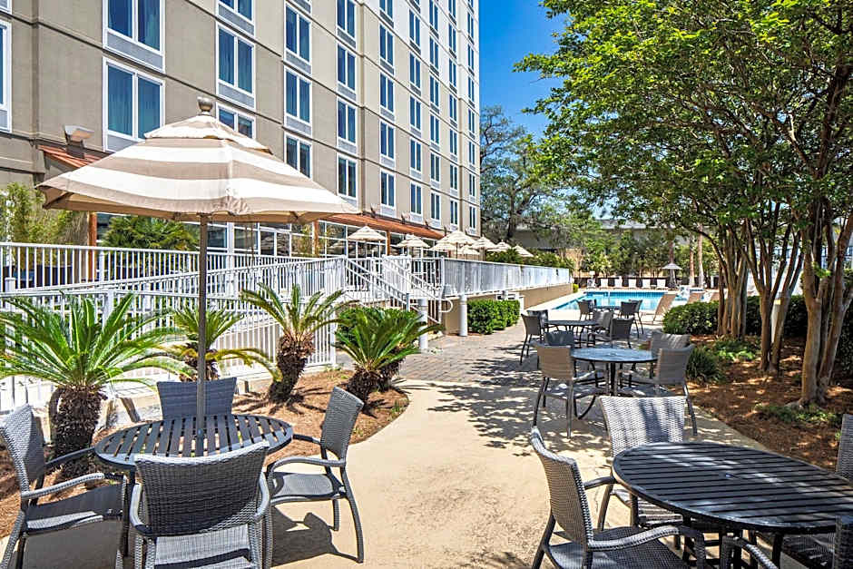 DoubleTree by Hilton Hotel Biloxi
