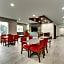 Holiday Inn Express Hotel & Suites Waxahachie By IHG