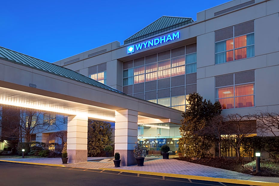 Wyndham Hamilton Park Hotel