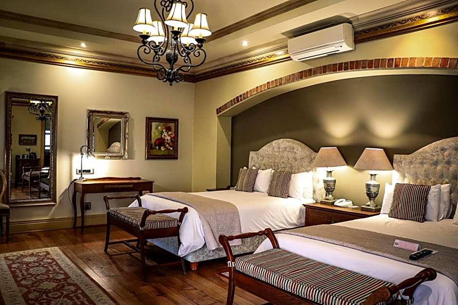 Three Rivers Lodge and Villas