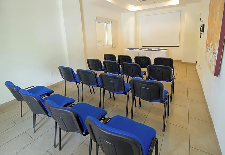 Holiday Inn Huatulco By IHG