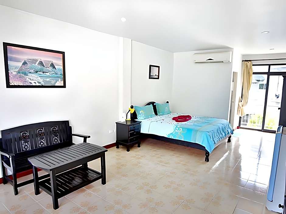 Lotus Friendly Hotel