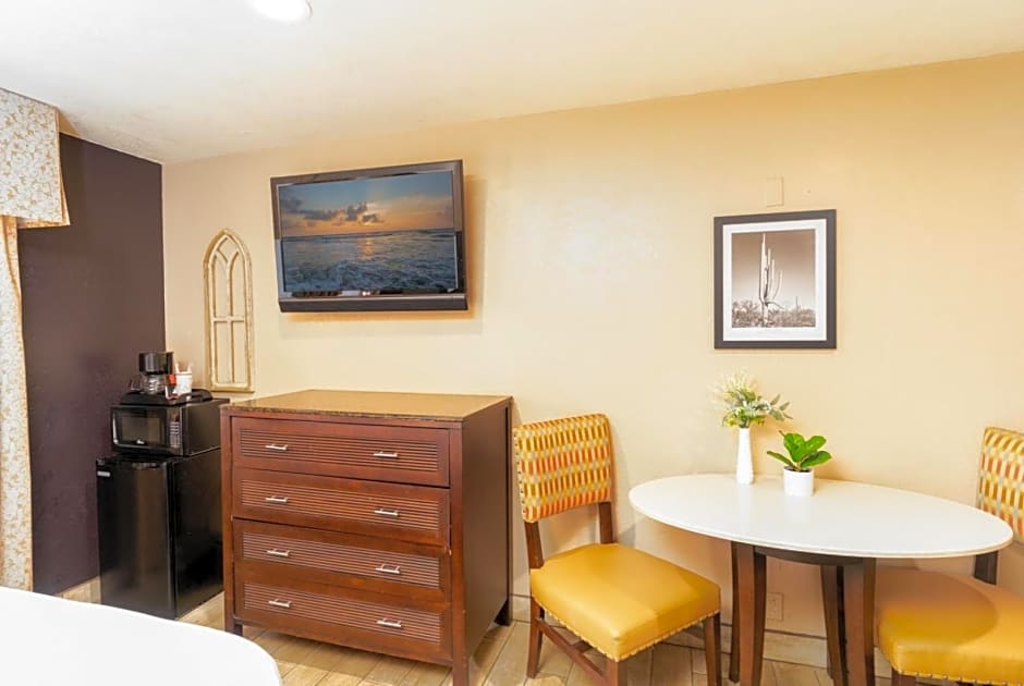 Hotel Baja San Diego