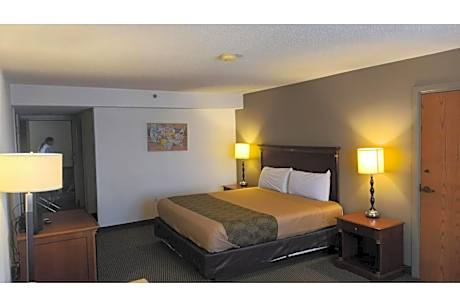 1 Suite King Bed Non-Smoking Whirlpool