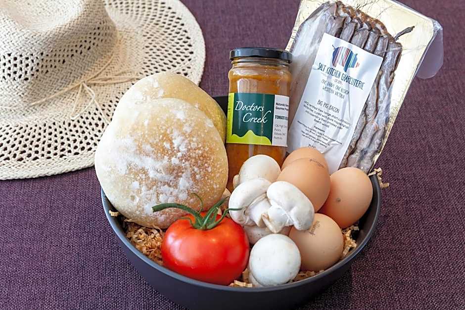 Quest Ballarat Station