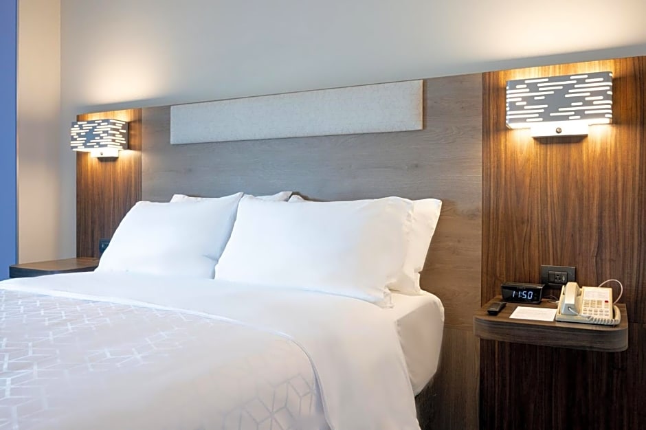 Holiday Inn Express Mexico City Satelite By IHG