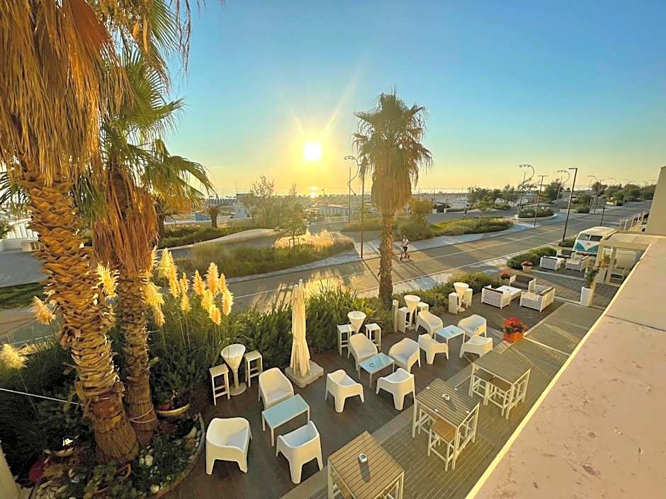 Yes Hotel Touring & SPA