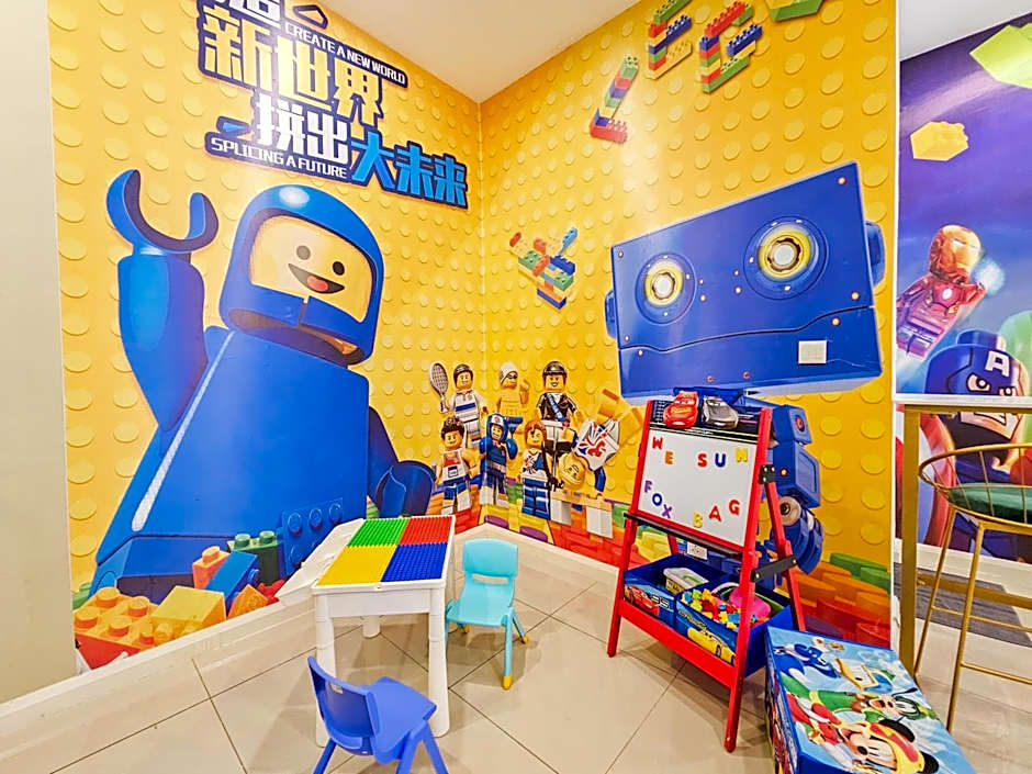 D'Pristine Theme Suite by Nest Home at LEGOLAND