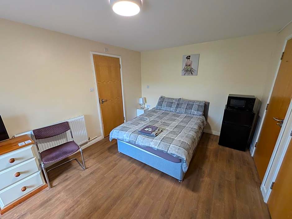 Kings Arms Guest House Ebbw Vale