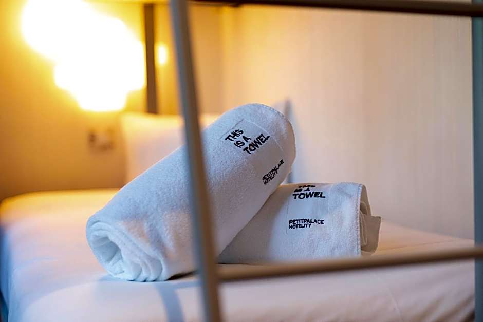 Petit Palace Santa Bárbara