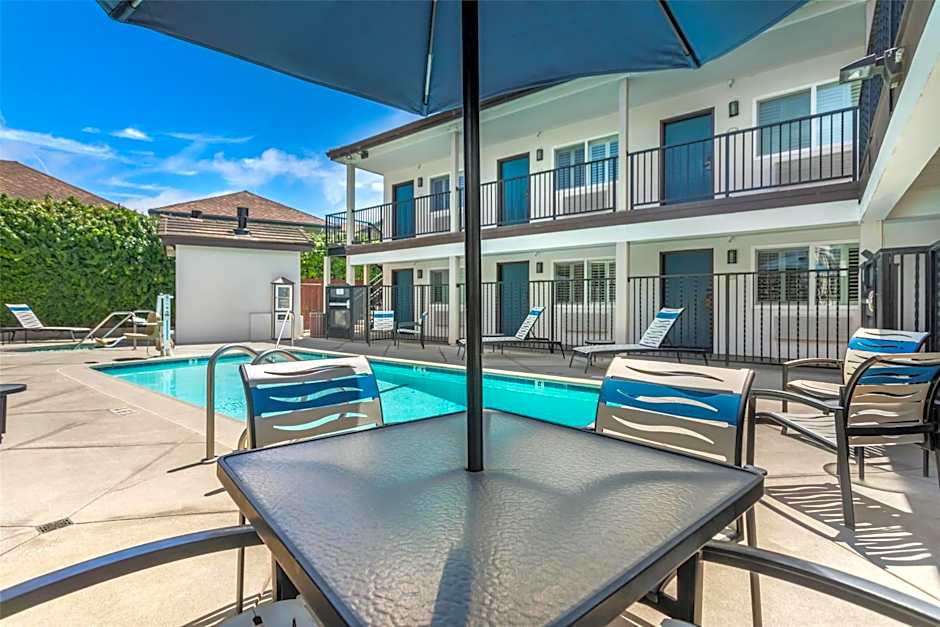 Best Western Rose Garden Inn