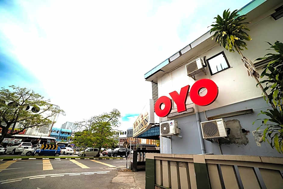 OYO 90208 Milion Inn