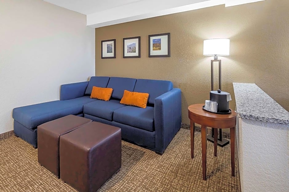 Comfort Suites El Paso Airport