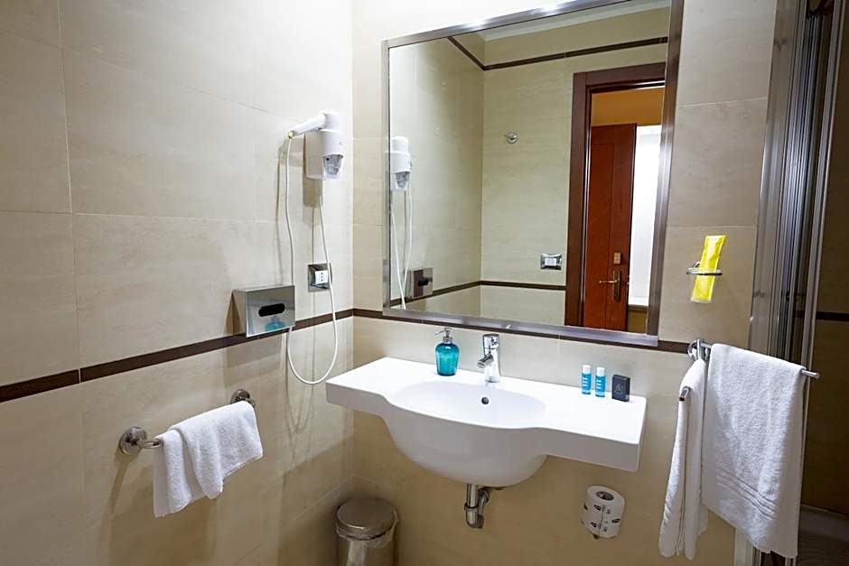 Cervara Park Hotel