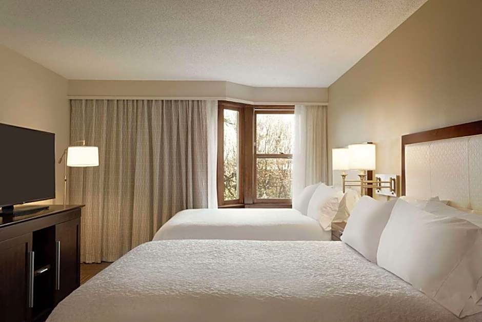 Hampton Inn By Hilton And Suites Springdale